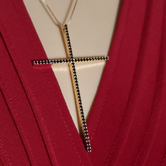 AAA Black Zircon & Gold Cross Necklace.   3" Across - Picture 9 of 11